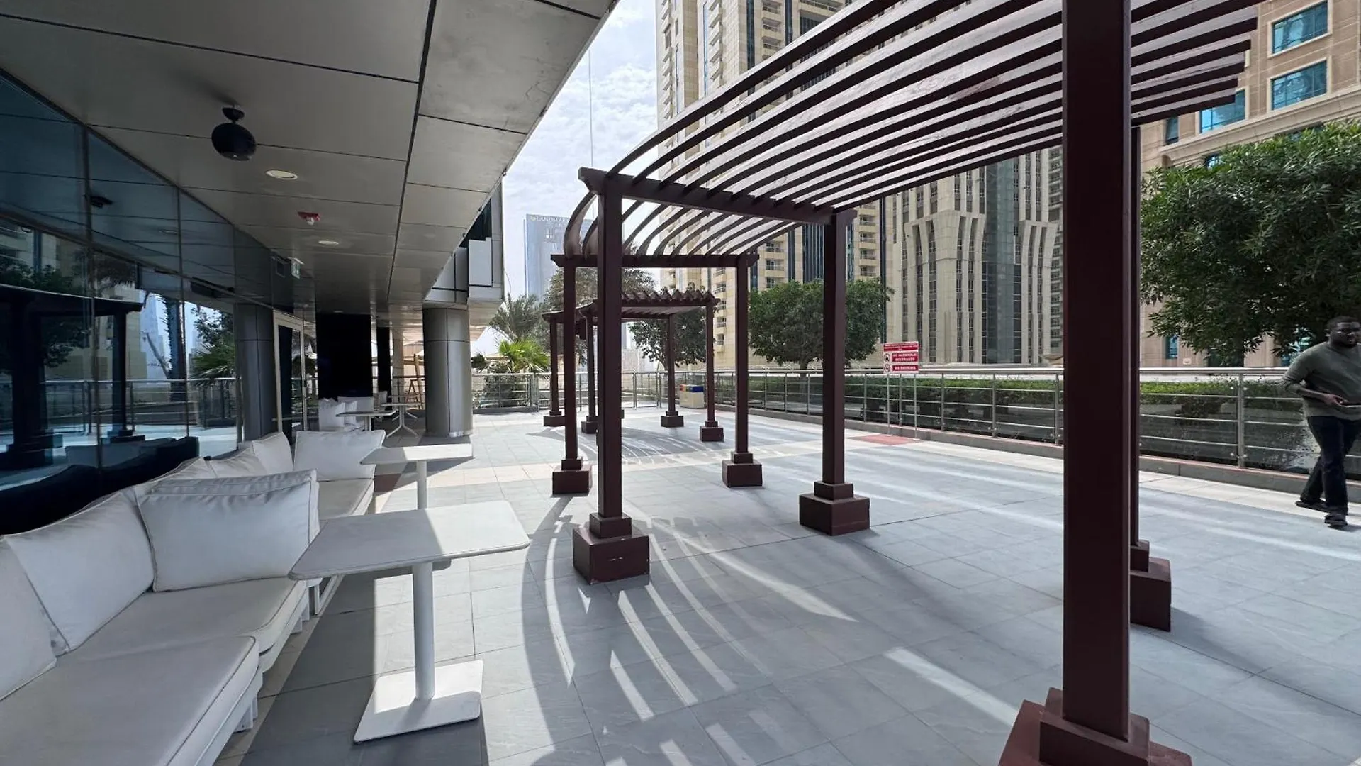 Elegant 1Br In Ocean Heights Apartment Dubai