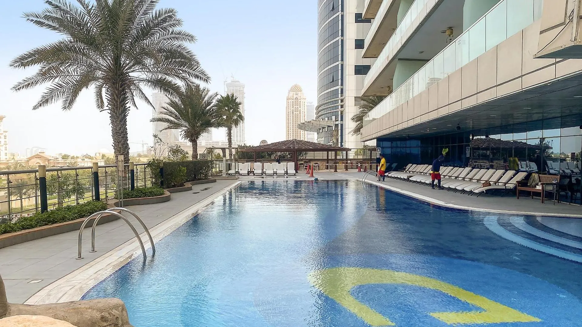 דירות דובאי Elegant 1Br In Ocean Heights איחוד האמירויות הערביות